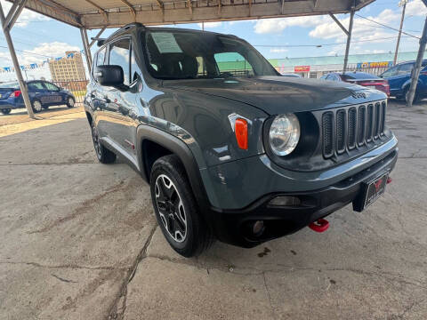 2017 Jeep Renegade for sale at EAGLE AUTO SALES in Corsicana TX