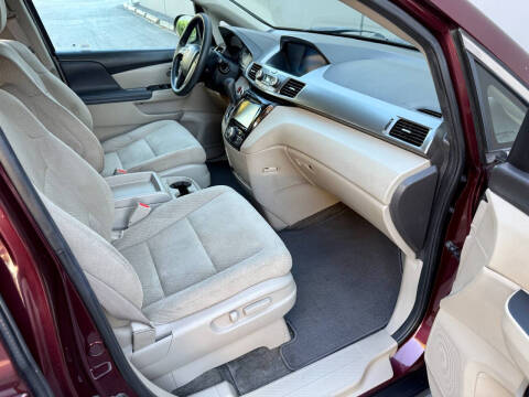 2015 Honda Odyssey EX