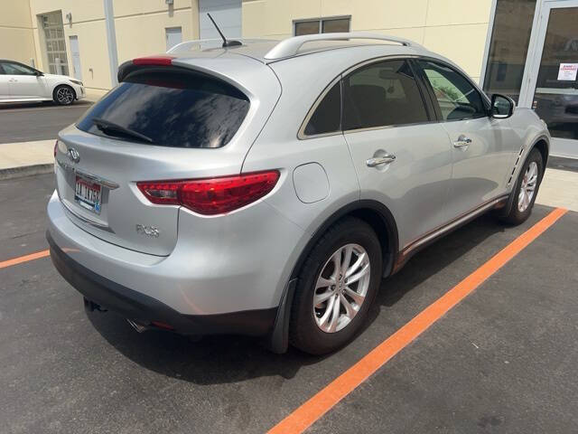 2009 Infiniti FX35