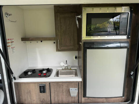 2022 Riverside RV retro 511