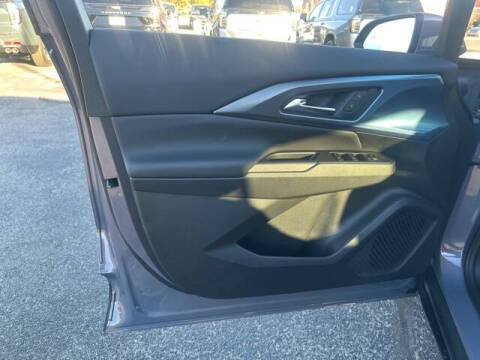 2026 Chevrolet Equinox EV LT 2