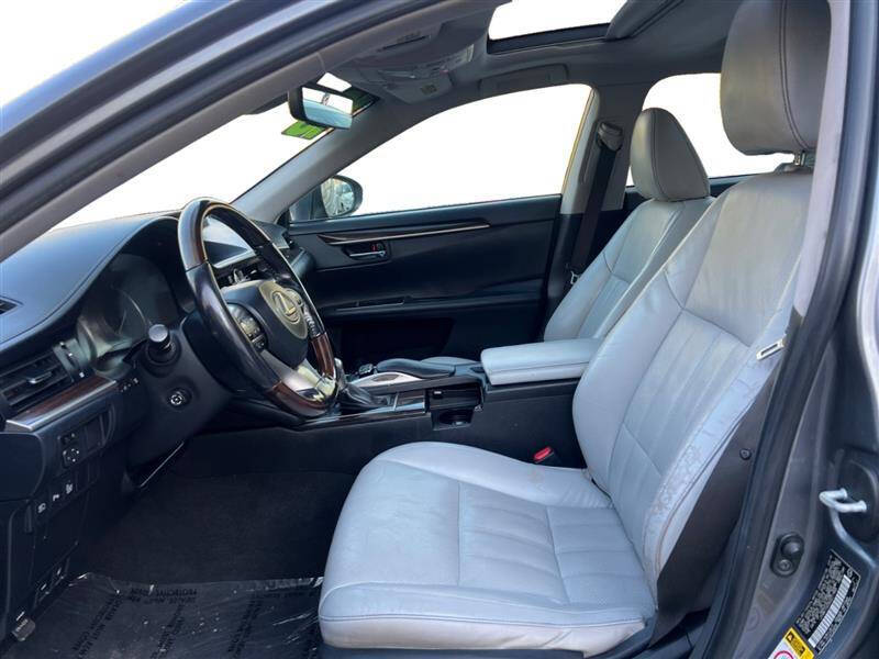 2016 Lexus ES 350