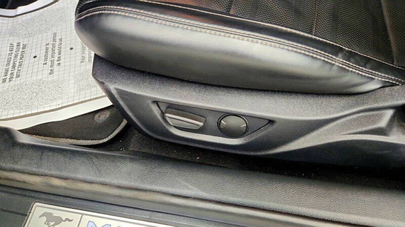 2020 Ford Mustang