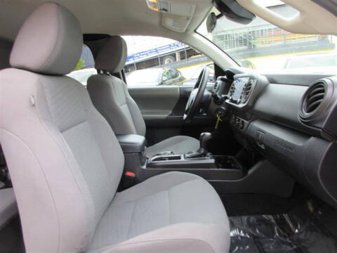 2021 Toyota Tacoma SR