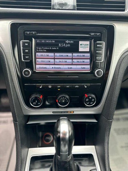 2013 Volkswagen Passat