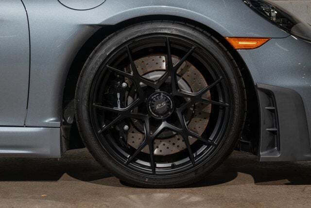 2025 Porsche 718 Boxster Spyder RS