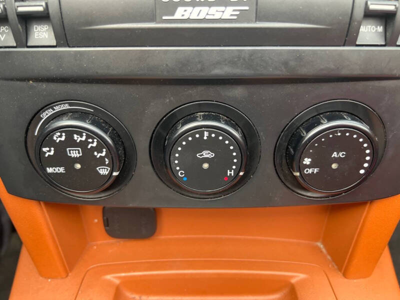 2006 Mazda MX-5 Miata