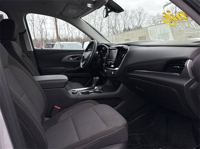 2020 Chevrolet Traverse for sale at Bowman Auto Center in Clarkston, MI