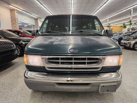 2000 Ford E-150 XLT