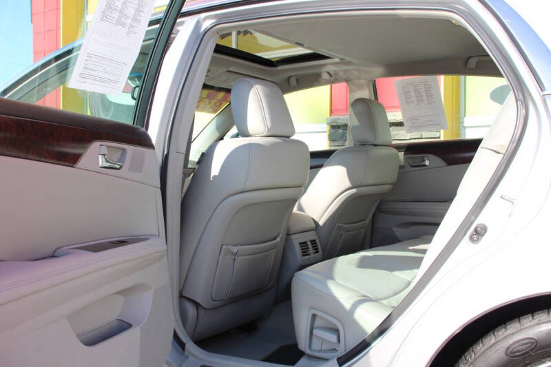2011 Toyota Avalon Limited