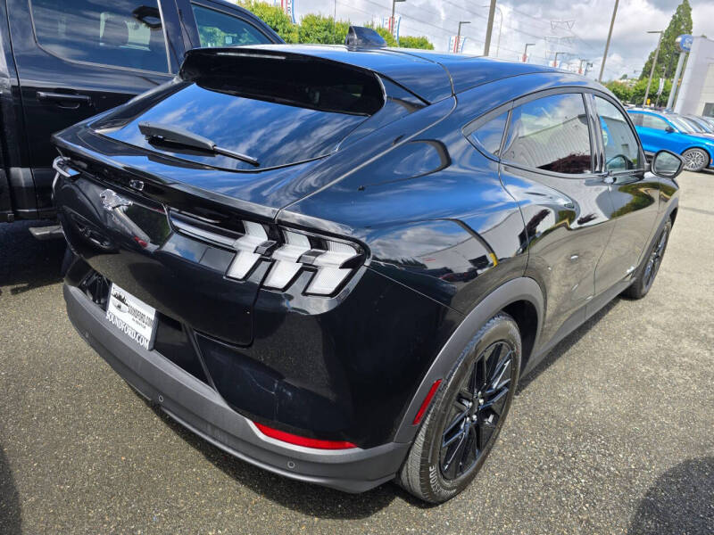 2025 Ford Mustang Mach-E Select
