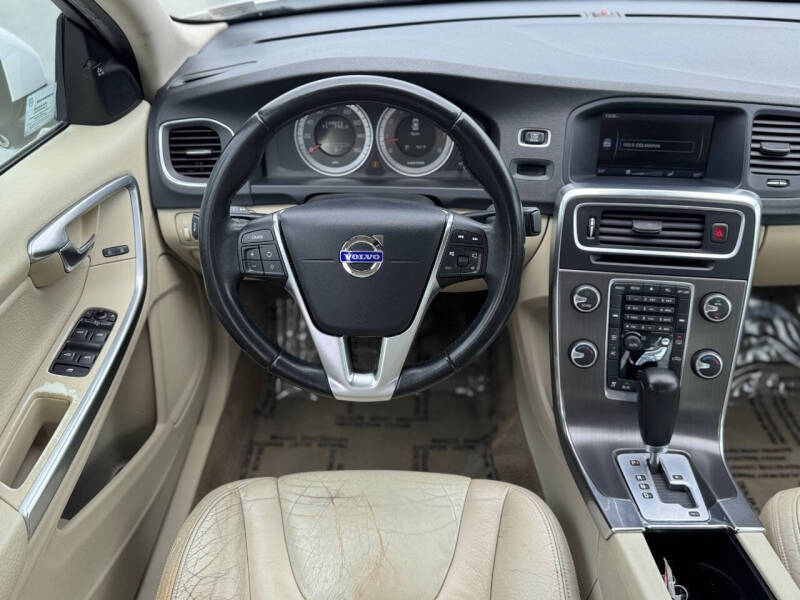 2012 Volvo S60 T5