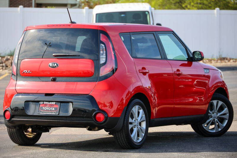 2016 Kia Soul +