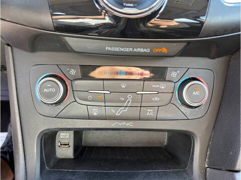 2017 Ford Focus SEL
