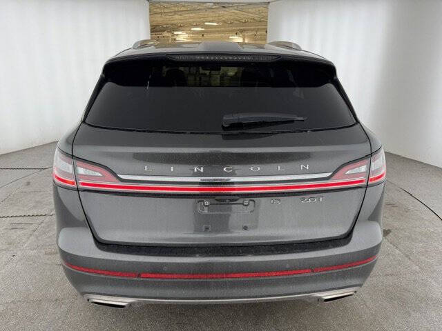 2019 Lincoln Nautilus Select
