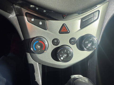 2015 Chevrolet Sonic LTZ Auto