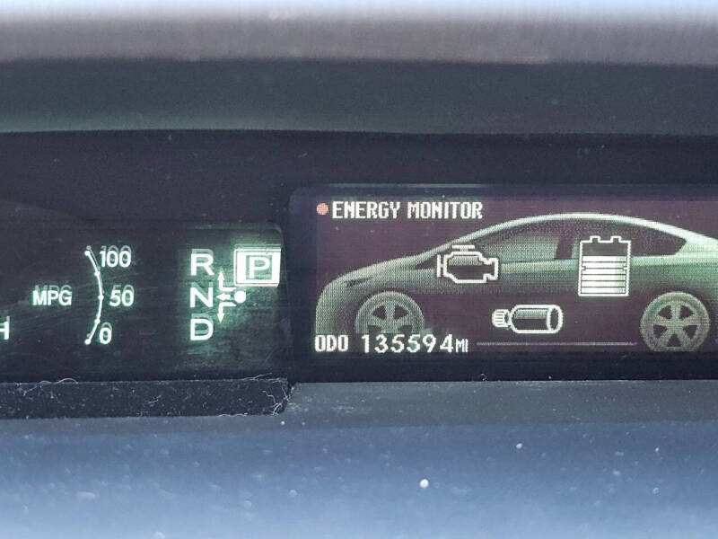 2014 Toyota Prius Five