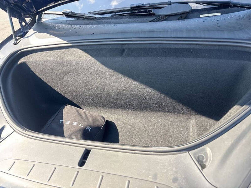 2022 Tesla Model X
