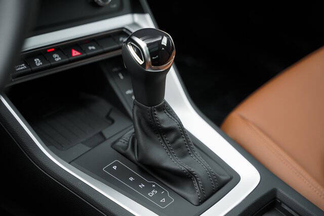 2025 Audi Q3 quattro S line Premium 45 TFSI