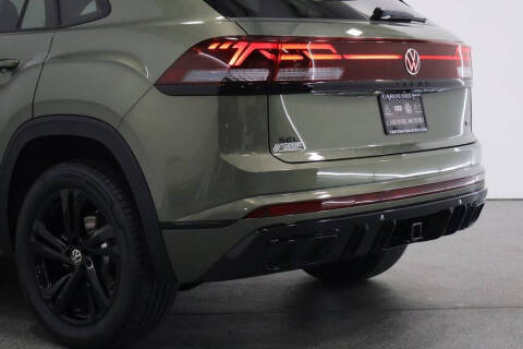 2026 Volkswagen Atlas Cross Sport SEL R-Line Black 4Motion