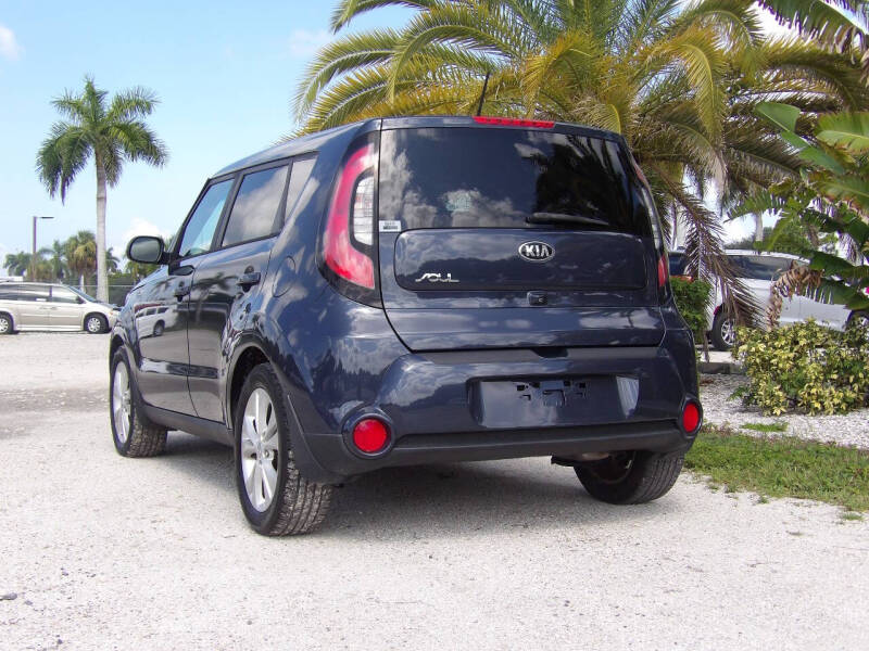2016 Kia Soul +