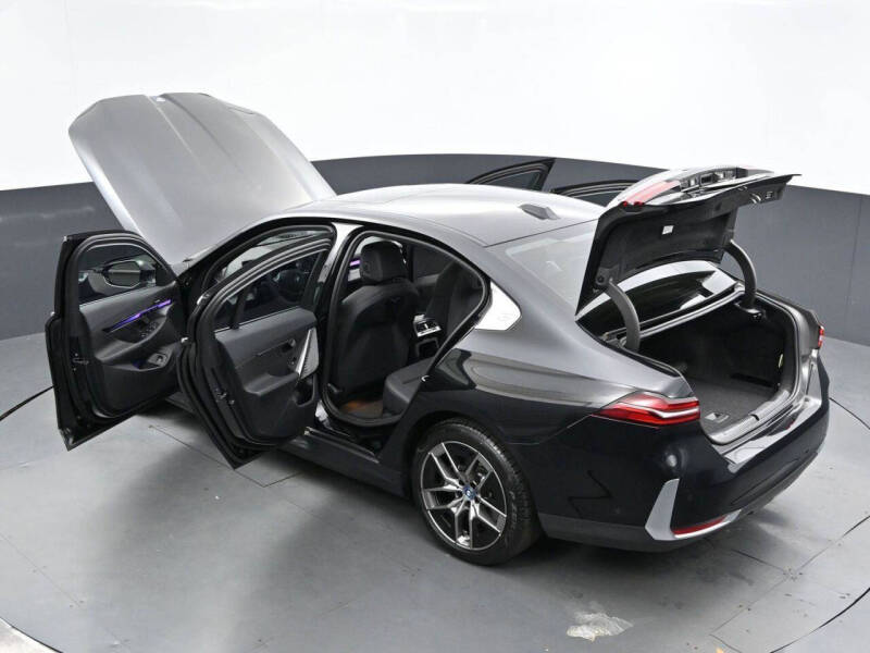 2024 BMW i5 eDrive40