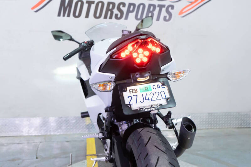 2025 Kawasaki Ninja 500