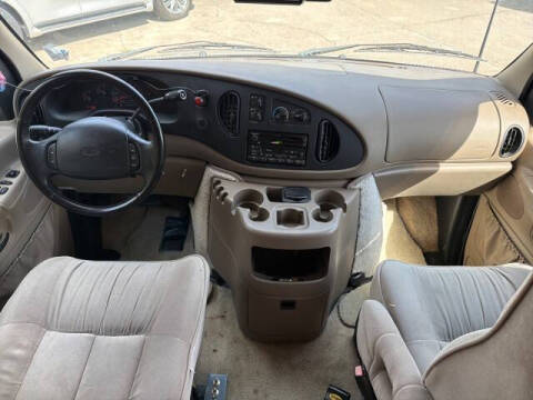 2000 Ford E-Series E-150