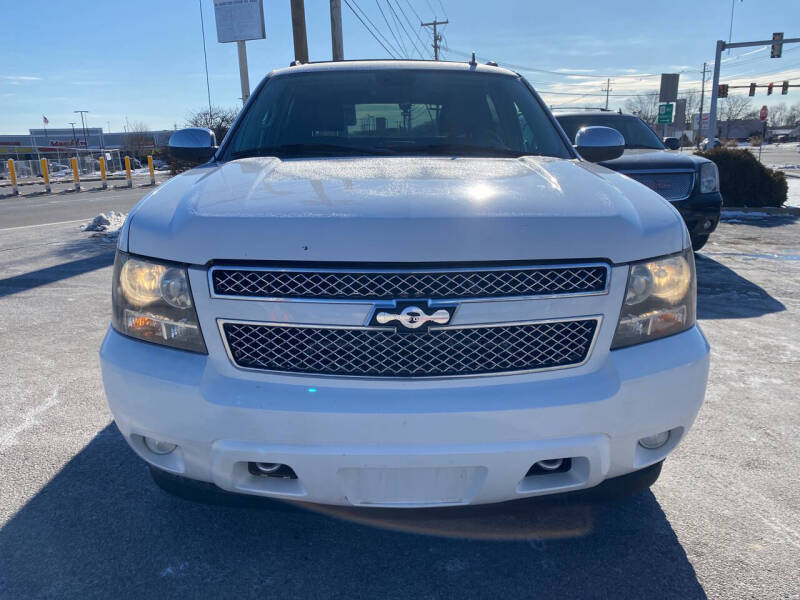 2008 Chevrolet Avalanche for sale at Steven's Car Sales in Seekonk MA