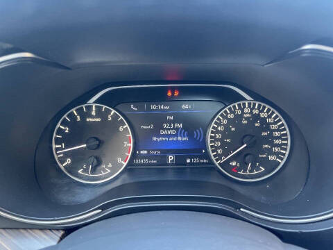 2017 Nissan Maxima Platinum