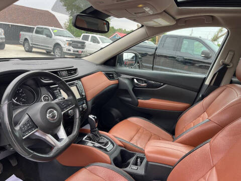 2017 Nissan Rogue SL