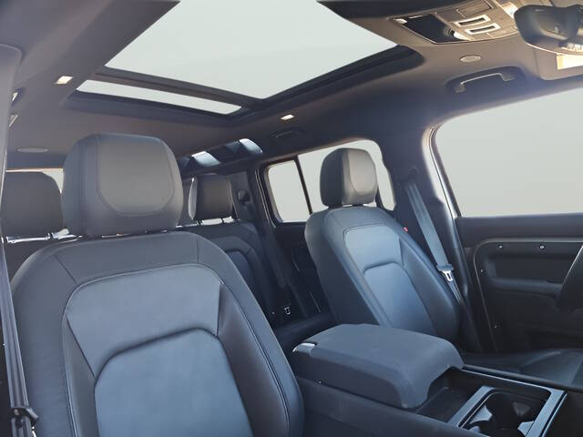 2023 Land Rover Defender 110 X-Dynamic SE