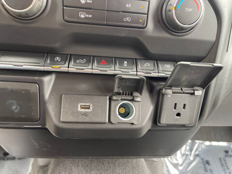 2020 Chevrolet Silverado 1500 Custom