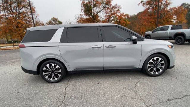 2022 Kia Carnival EX