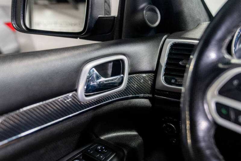 2020 Jeep Grand Cherokee SRT