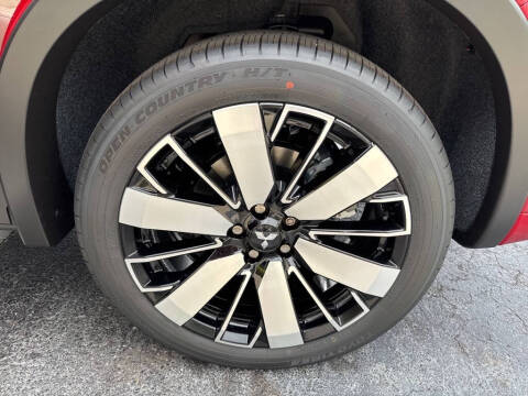 2025 Mitsubishi Outlander SEL