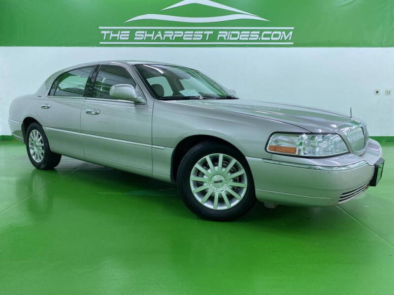 2006 Lincoln Town Car Signature