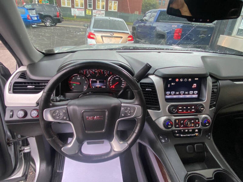 2016 GMC Yukon XL SLT