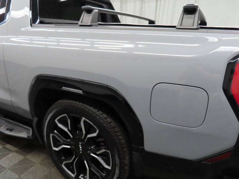 2025 GMC Sierra EV Denali