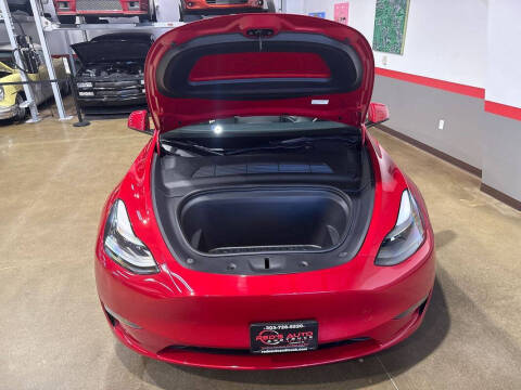 2023 Tesla Model Y Performance