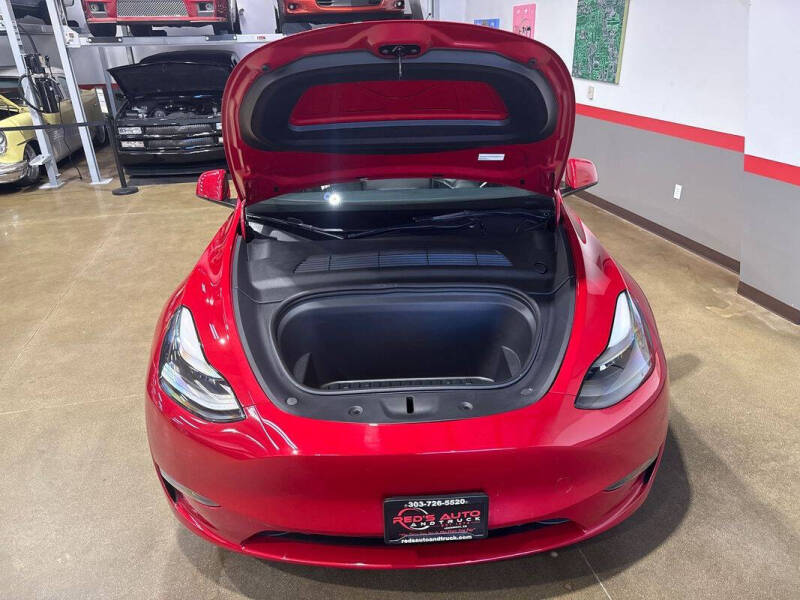 2023 Tesla Model Y Performance