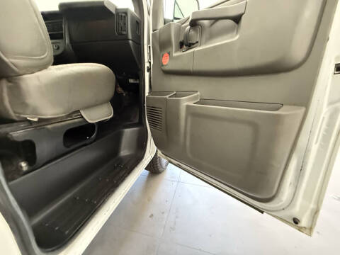 2017 Chevrolet Express 2500