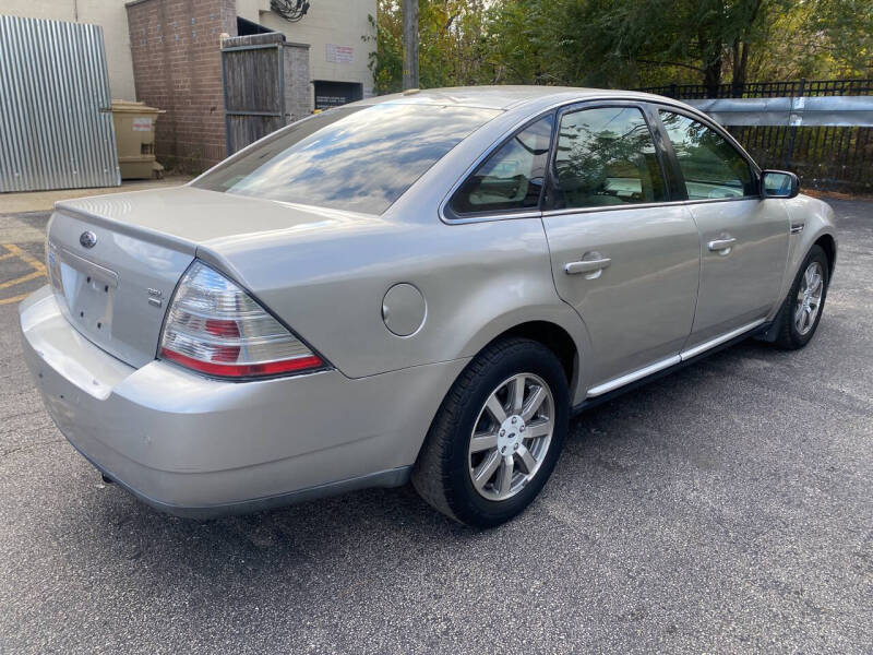 2008 Ford Taurus SEL