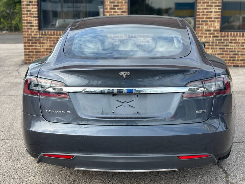 2016 Tesla Model S 70D