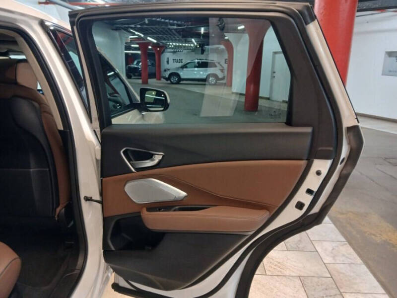 2023 Acura RDX SH-AWD w/Advance