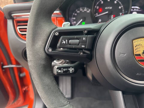 2025 Porsche Macan GTS