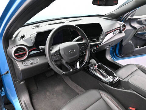 2025 Chevrolet Trax RS