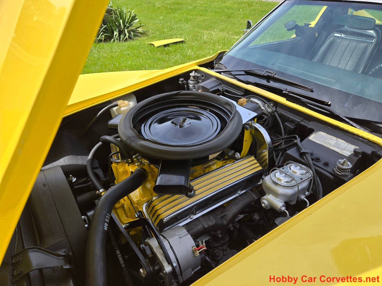 1974 Chevrolet Corvette 17