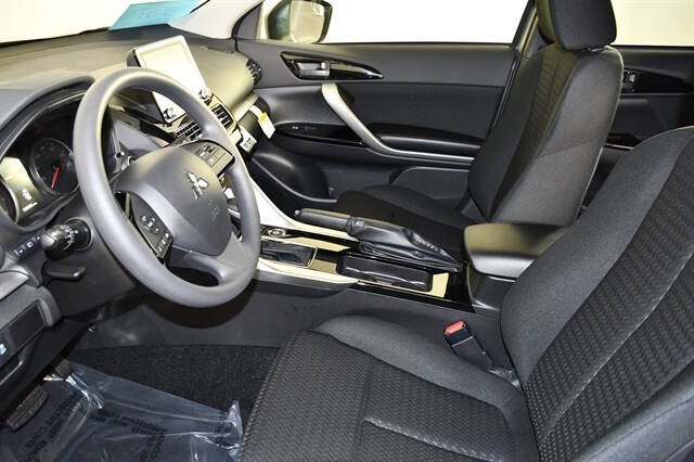 2026 Mitsubishi Eclipse Cross LE
