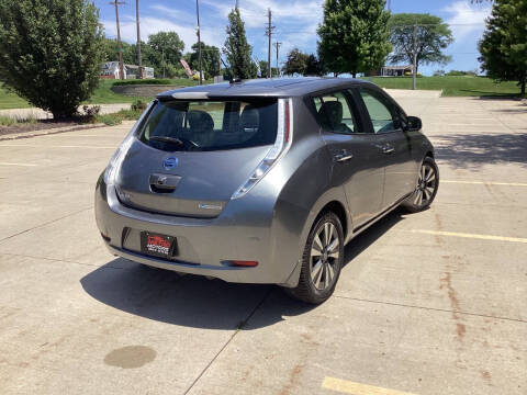 2016 Nissan LEAF SL